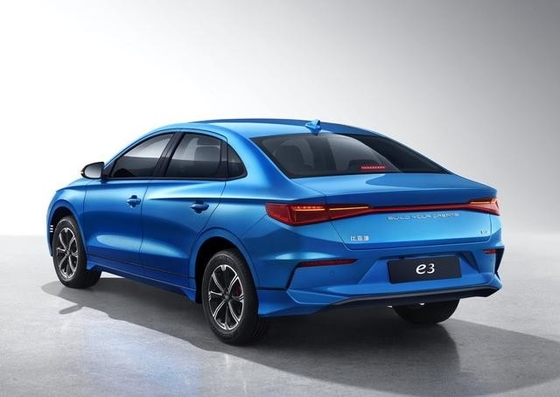 ساخته شده در چین با محدوده ۴۰۱ کیلومتر BYD اتومبیل الکتریکی خالص e3 شهر مشترک